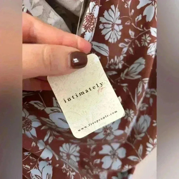 NWT Intimately Free People Somethin' Bout You Floral One Shoulder Bodysuit Large - Picture 4 of 5